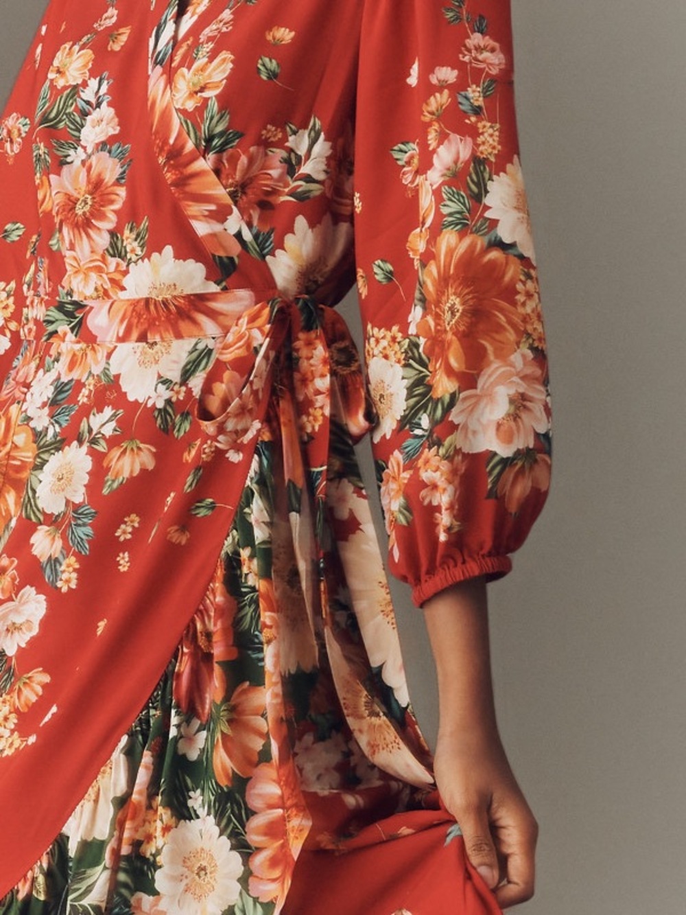FARM Rio Red Floral Wrap Midi Dress Size Medium NWT $268 - Picture 2 of 9